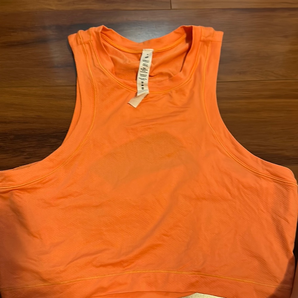 lululemon tank